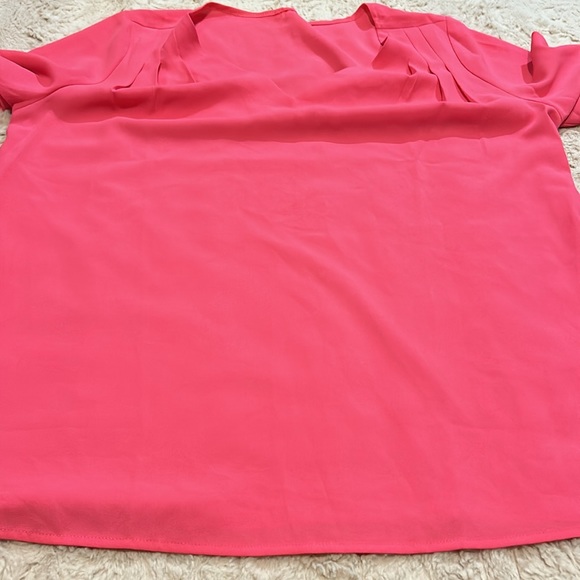 Size L blouse - Picture 13 of 16